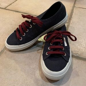 Superga Classic Sneakers